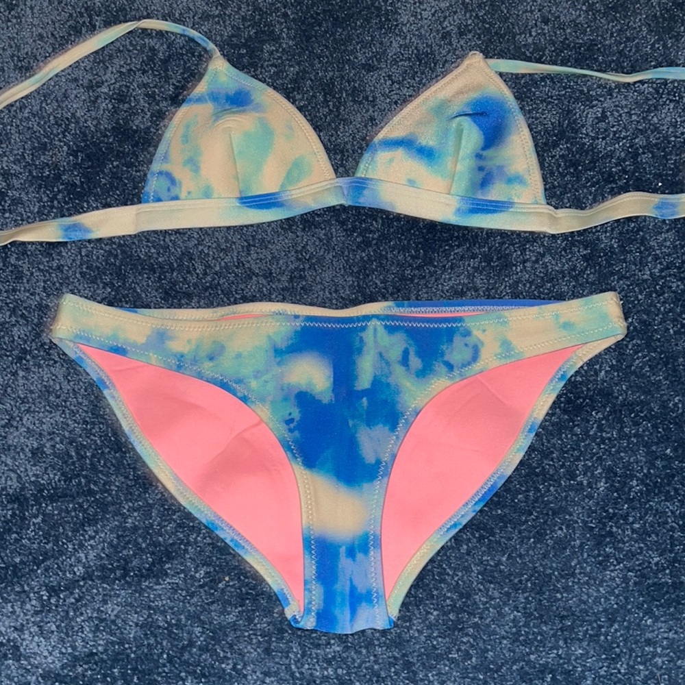 Triangl Tie Dye Bikini